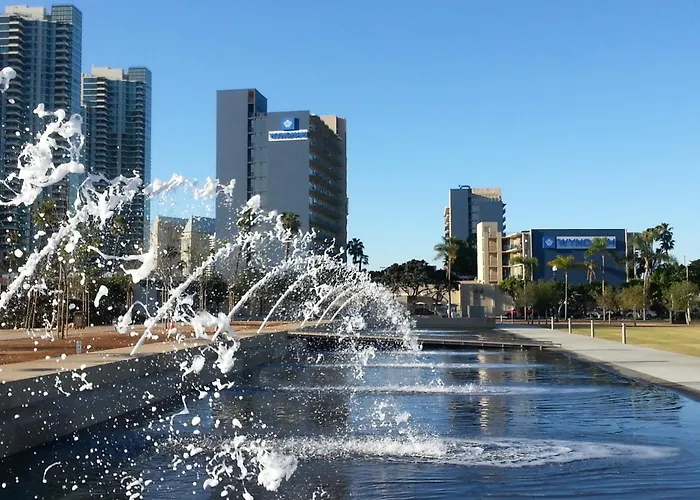 Wyndham San Diego Bayside