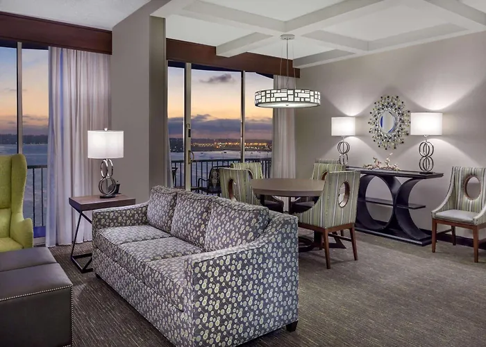 Wyndham San Diego Bayside